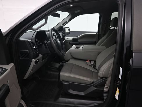 Used 2017 Ford F150 XL w/ XL Power Equipment Group AWD/4WD image 9