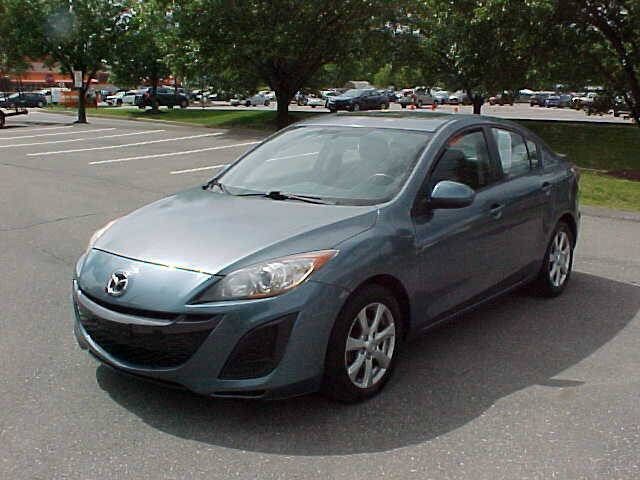 Used 2011 MAZDA MAZDA3 i Touring FWD image 28