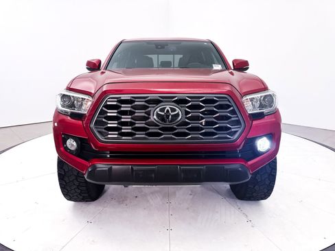 Used 2020 Toyota Tacoma TRD Off-Road w/ TRD Premium Off Road Package AWD/4WD image 13