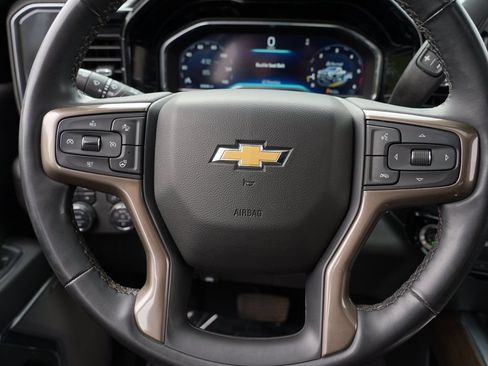 Used 2024 Chevrolet Silverado 3500 High Country w/ High Country Premium Package AWD/4WD image 24