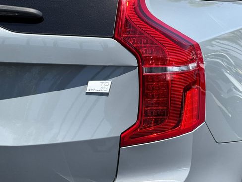 Certified 2024 Volvo XC90 T8 Plus w/ Protection Package Premier AWD/4WD image 27
