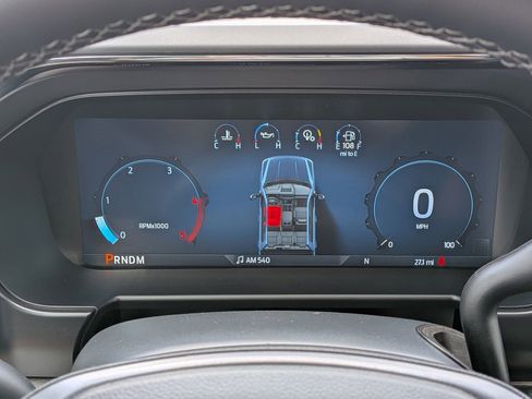 New 2026 Ford F250 Lariat w/ Black Appearance Package image 30