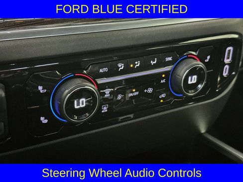 Used 2024 Chevrolet Silverado 1500 LT Trail Boss w/ Convenience Package II AWD/4WD image 19