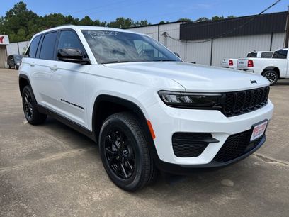 New 2025 Jeep Grand Cherokee Altitude