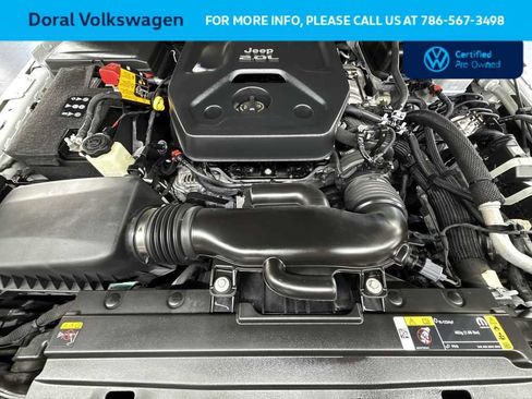 Used 2022 Jeep Wrangler Willys image 12