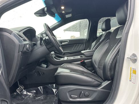 Used 2022 Ford Edge ST image 10