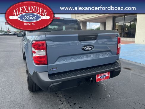 New 2026 Ford Maverick XLT w/ XLT Luxury Package FWD image 6