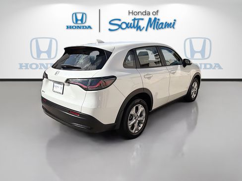 Certified 2023 Honda HR-V LX image 7
