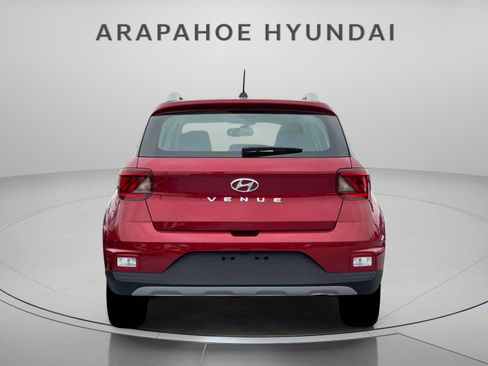 New 2025 Hyundai Venue SEL image 5