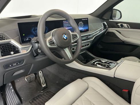 New 2026 BMW X5 sDrive40i w/ M Sport Package image 23