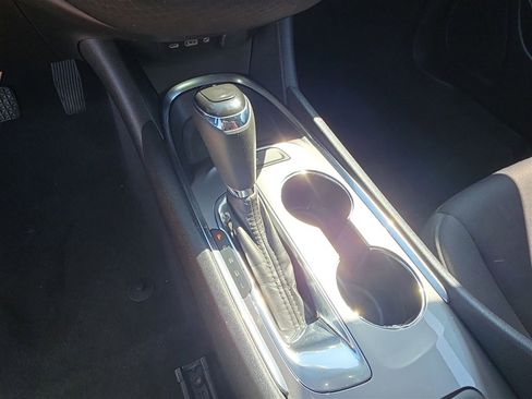 Used 2020 Chevrolet Malibu LT image 19