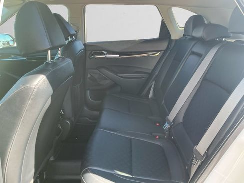 Used 2021 Kia Seltos SX w/ SX Sunroof Package AWD/4WD image 13