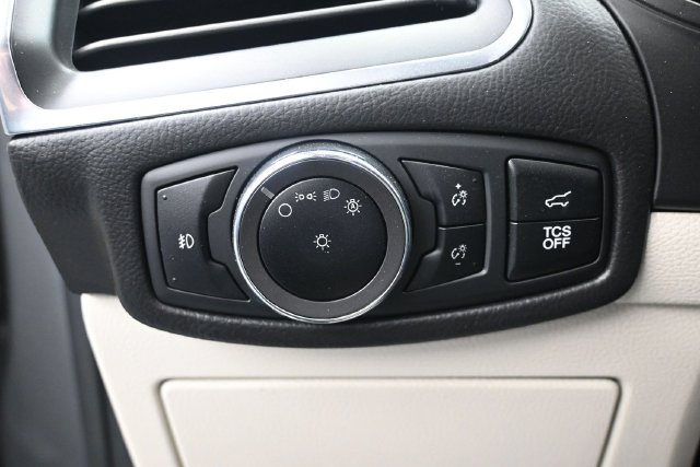 Certified 2024 Ford Edge Titanium AWD/4WD image 8