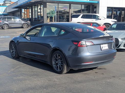 Used 2023 Tesla Model 3 Standard Range image 7