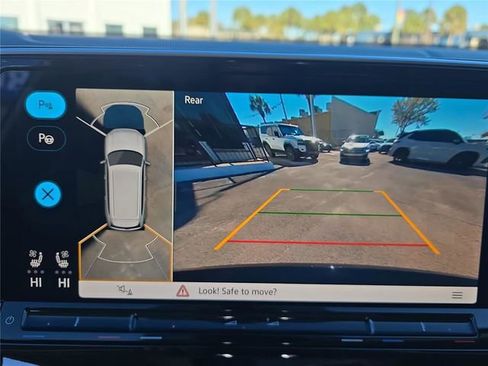 New 2026 Volkswagen Atlas SEL Premium R-Line image 24