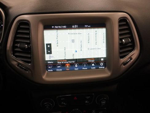 Certified 2020 Jeep Compass Latitude image 31