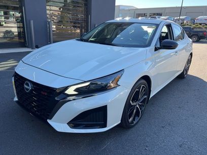 Used 2025 Nissan Altima 2.5 SR w/ SR Premium Package