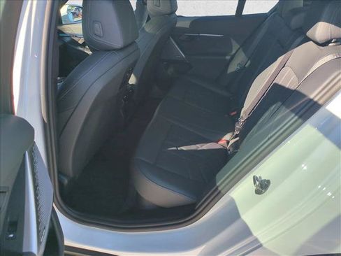 Used 2024 BMW i5 eDrive40i w/ M Sport Package RWD image 20