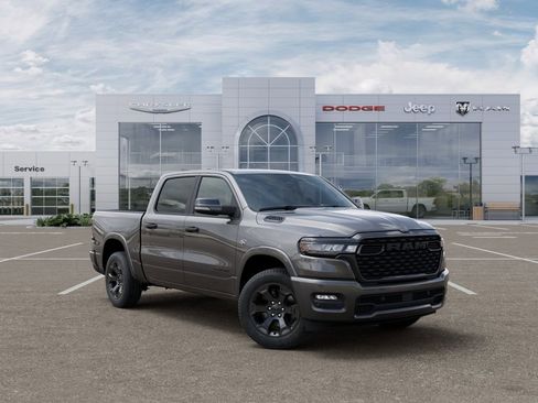New 2026 RAM 1500 4x4 Crew Cab image 5