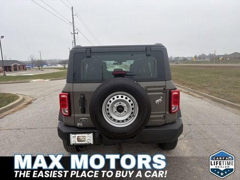 New 2025 Ford Bronco 4-Door image 6