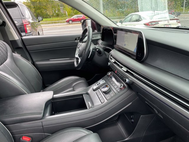 Used 2024 Hyundai Palisade Limited AWD/4WD image 9