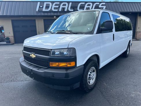 Used 2021 Chevrolet Express 3500 LS RWD image 42