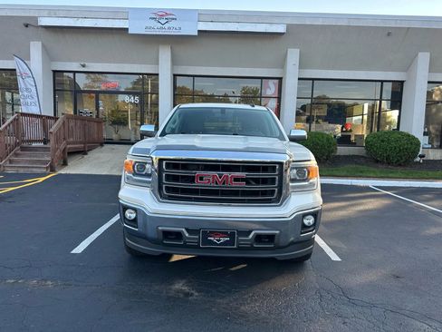 Used 2015 GMC Sierra 1500 SLT w/ SLT Crew Cab Value Package image 2