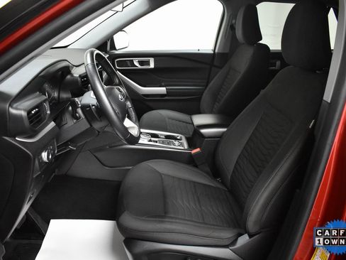 Used 2021 Ford Explorer XLT w/ Class III Trailer Tow Package image 18