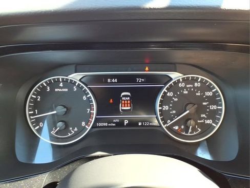 Used 2025 Nissan Pathfinder SL w/ Cargo Package AWD/4WD image 25