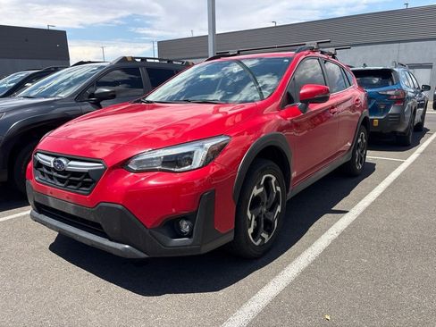 Used 2021 Subaru Crosstrek 2.5i Limited w/ Moonroof Package 2 AWD/4WD image 2