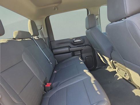 Used 2023 Chevrolet Silverado 2500 Custom w/ Custom Convenience Package AWD/4WD image 25