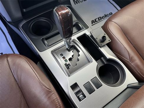 Used 2023 Toyota 4Runner Limited image 15