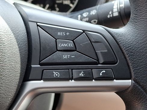 Certified 2023 Nissan Altima 2.5 SV FWD image 21
