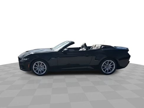 Used 2024 Ford Mustang GT Premium image 4