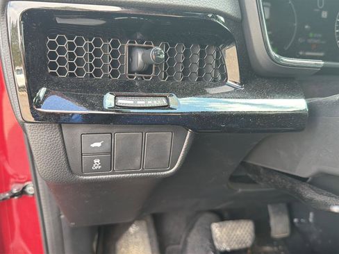 Used 2024 Honda CR-V Sport Touring image 19