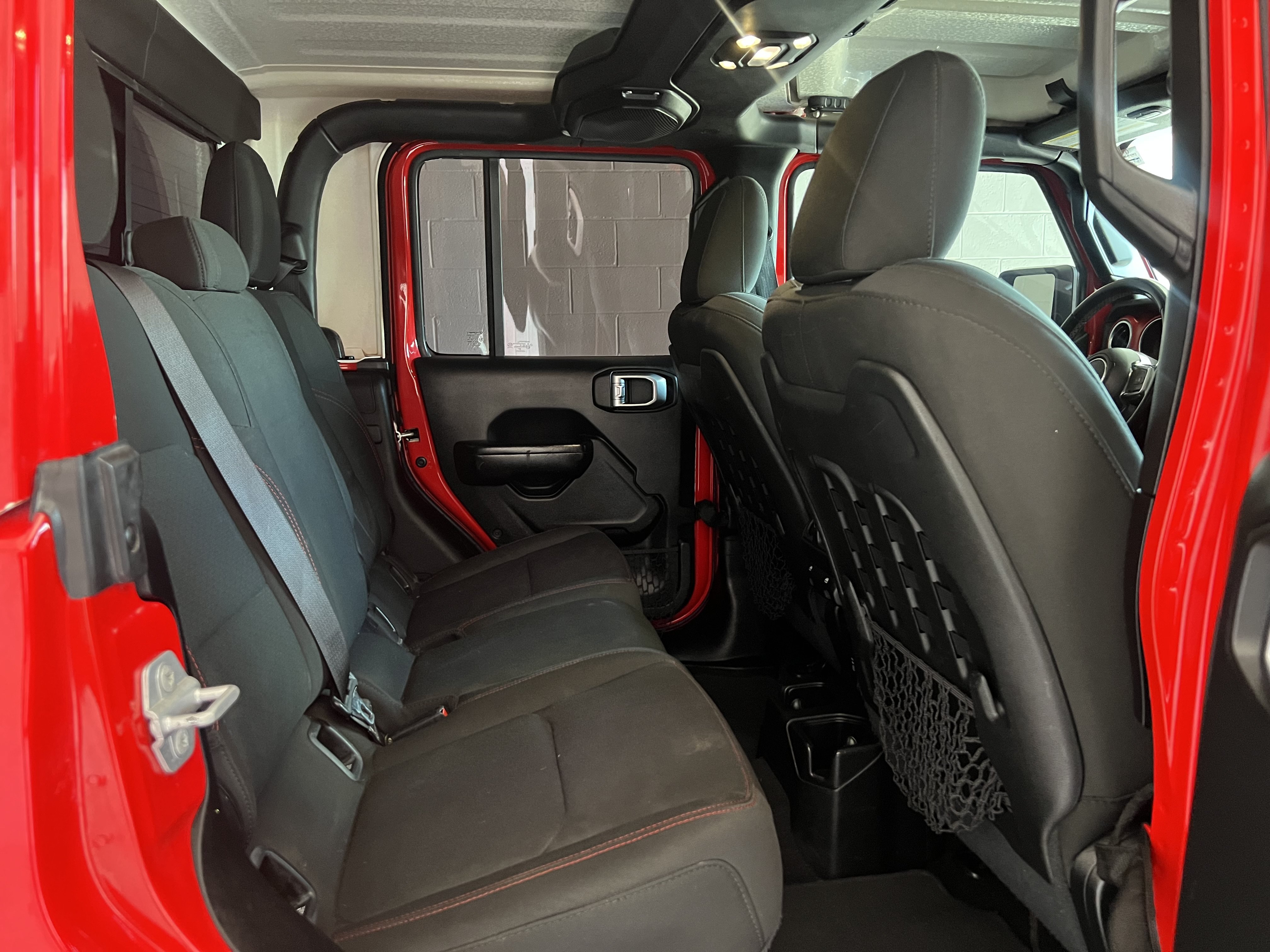 Used 2020 Jeep Gladiator Rubicon AWD/4WD image 22