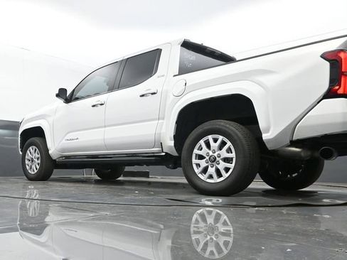 Used 2024 Toyota Tacoma SR5 image 10
