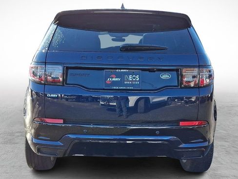 Used 2023 Land Rover Discovery Sport SE R-Dynamic image 5