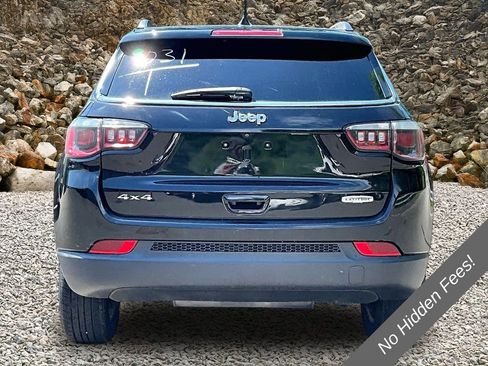 Used 2019 Jeep Compass Latitude w/ Cold Weather Group AWD/4WD image 4