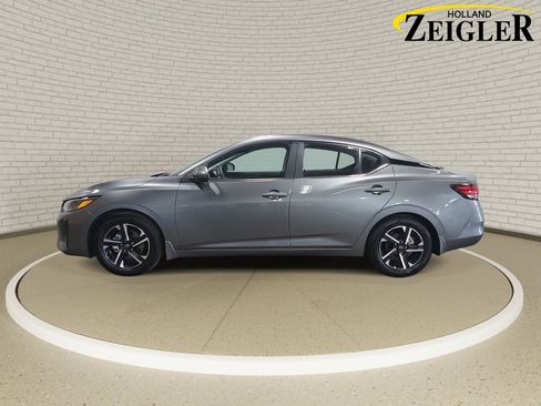 Certified 2025 Nissan Sentra SV w/ All-Weather Package FWD image 8