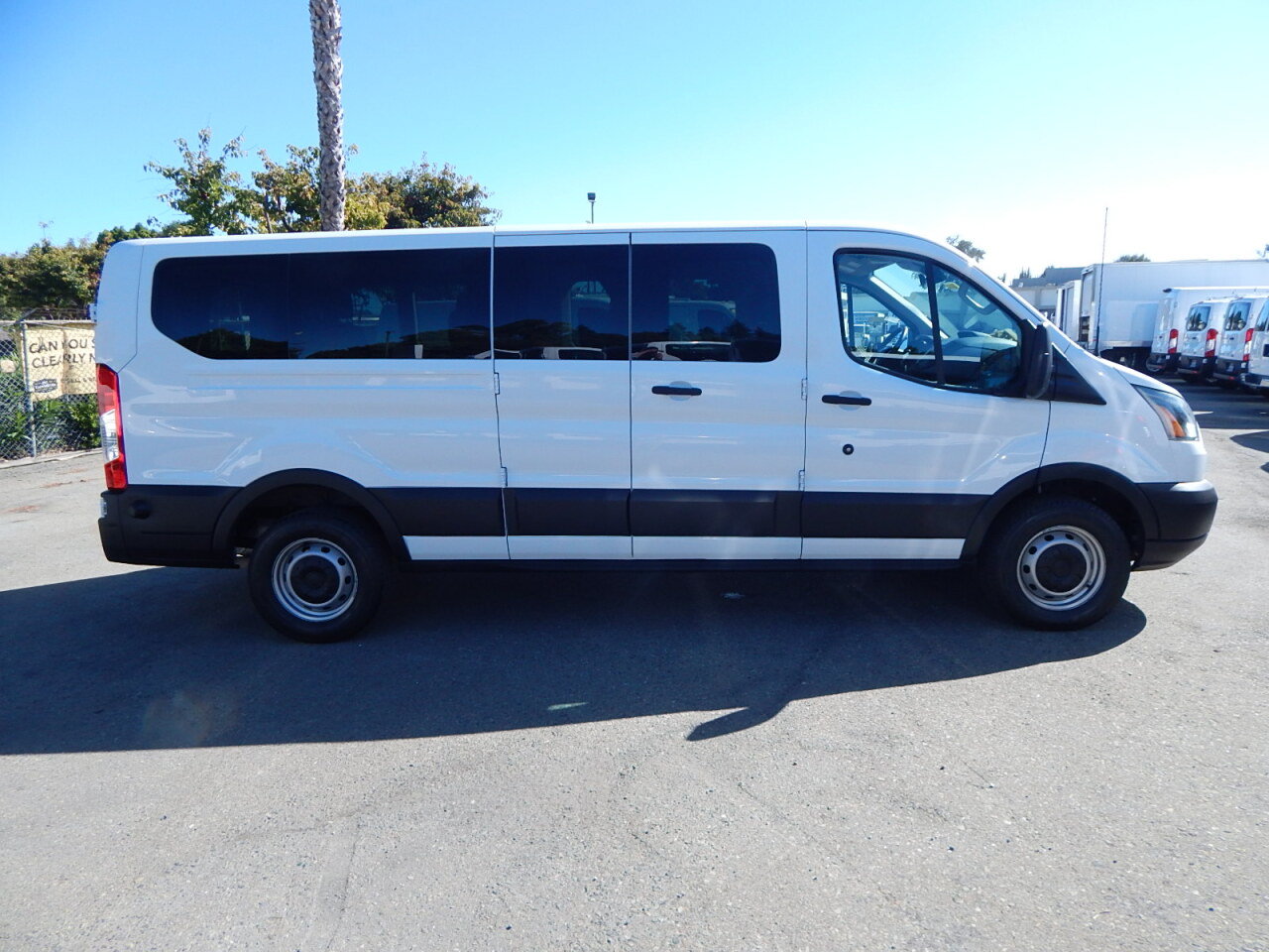 Used 2018 Ford Transit 350 XL RWD image 9