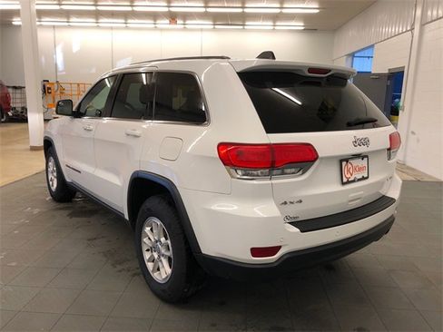 Used 2018 Jeep Grand Cherokee Laredo image 6