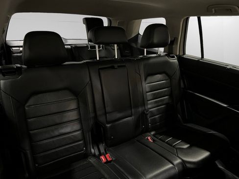 Used 2018 Volkswagen Atlas SEL Premium image 21