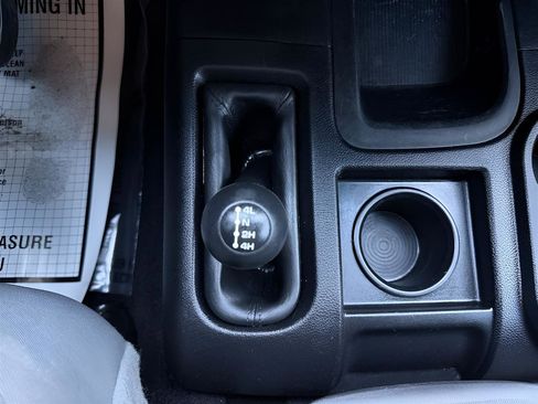 Used 2015 RAM 2500 Tradesman w/ Chrome Appearance Group image 17