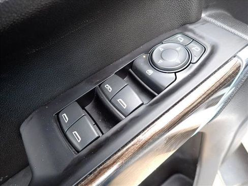 Used 2019 Chevrolet Silverado 1500 LT Trail Boss image 13