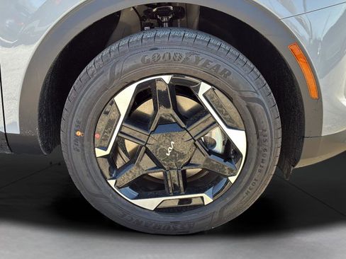 New 2026 Kia Sportage S AWD/4WD image 31