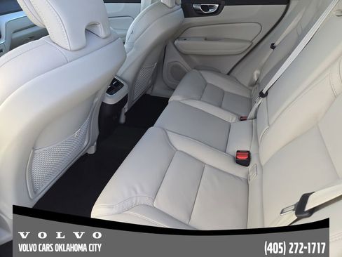 New 2026 Volvo XC60 B5 Ultra w/ Protection Package Premier image 28