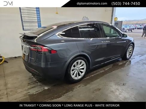 Used 2020 Tesla Model X Long Range image 4