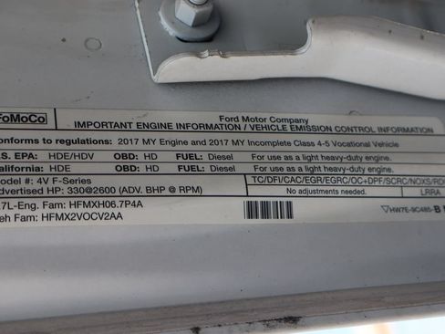 Used 2017 Ford F550 2WD Regular Cab Super Duty image 16