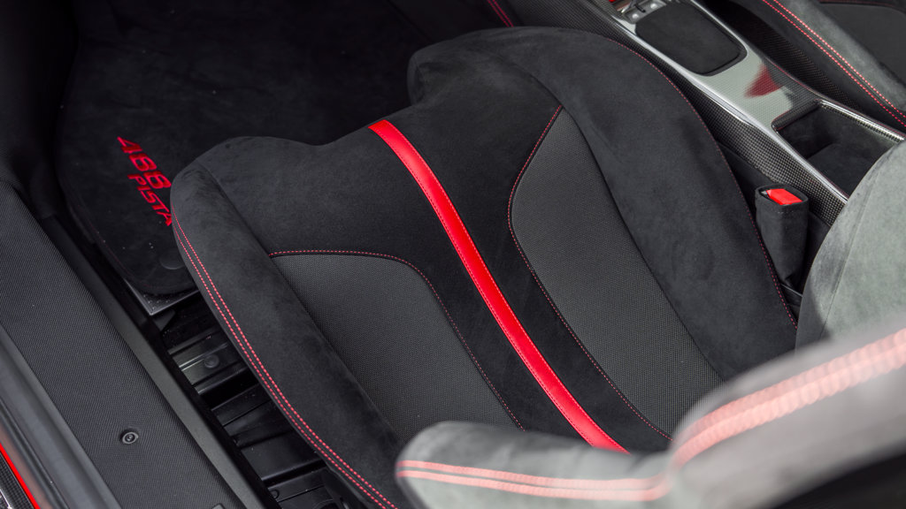 Certified 2020 Ferrari 488 Pista Coupe RWD image 15